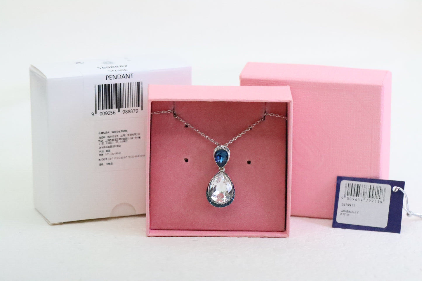 Silver Blue Diamond Teardrop Clavicle Necklace