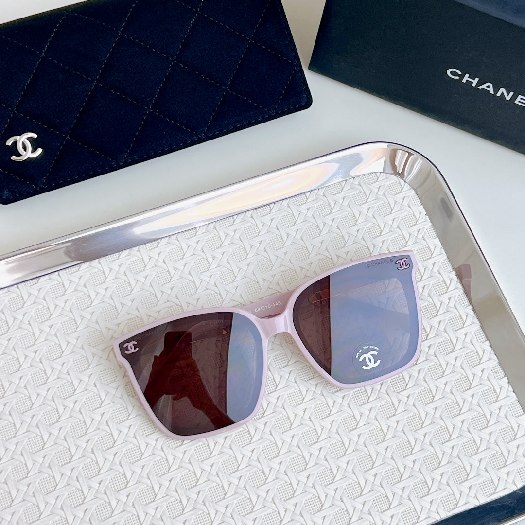 Large Frame Cat Eye Gradient Sunglasses