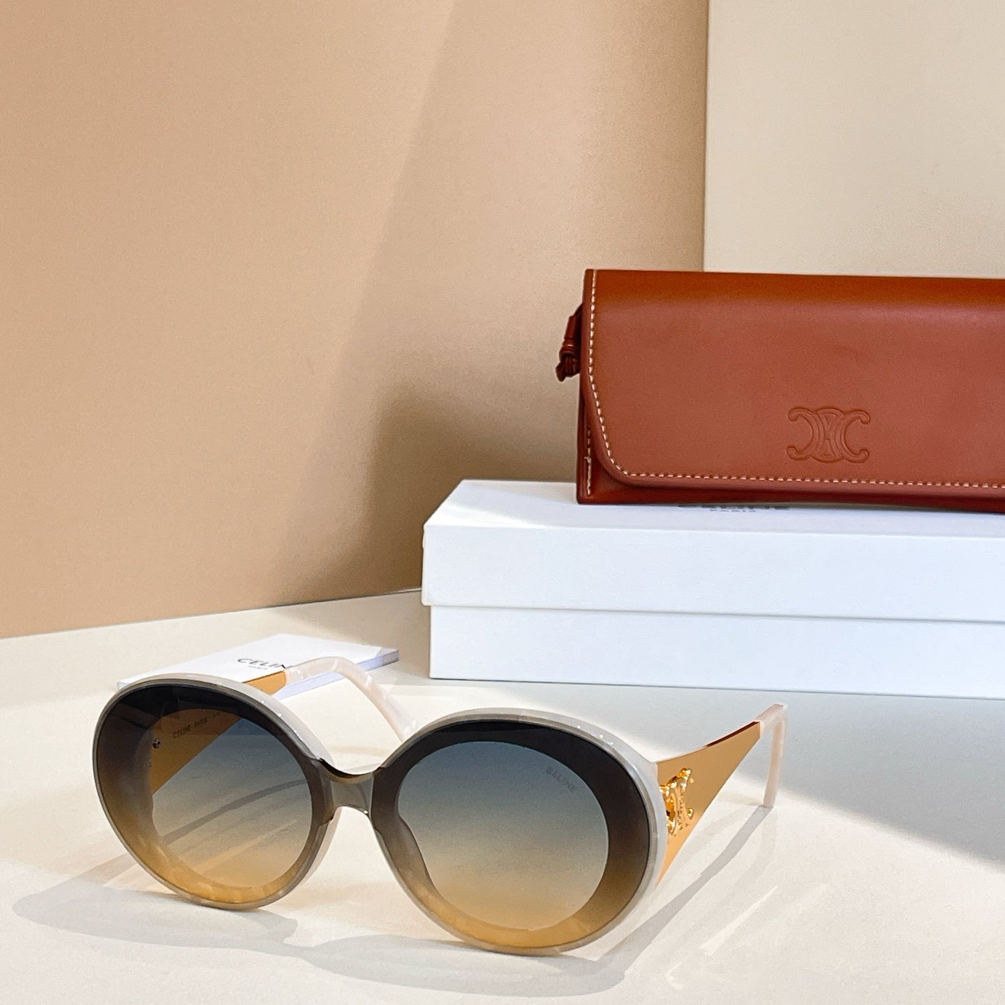 Round Full Frame Sunglasses