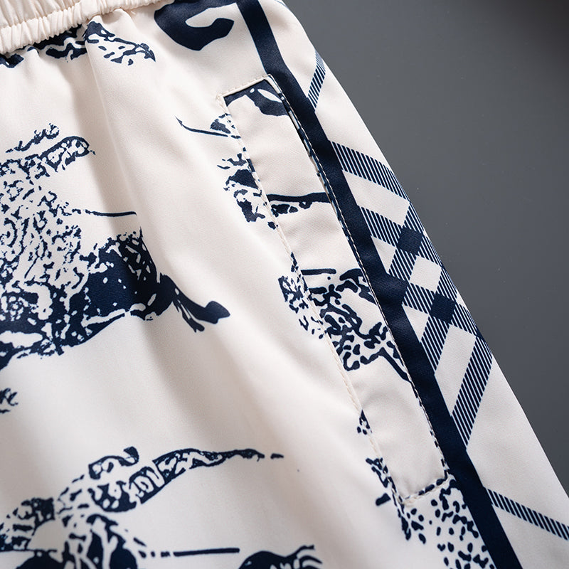 Off-white quick-drying beach shorts