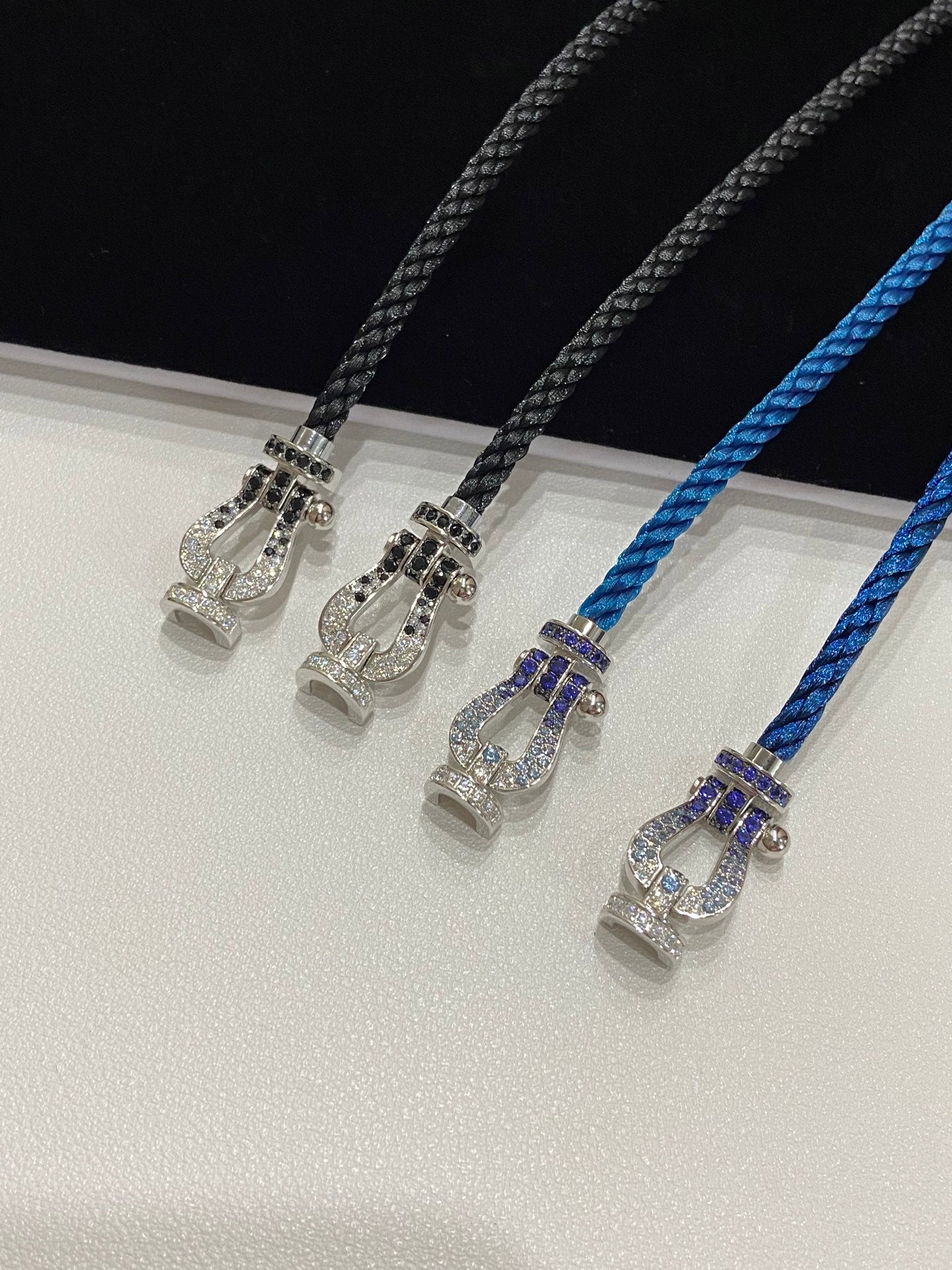 Full diamond U-shaped buckle gradient color couple bracelet