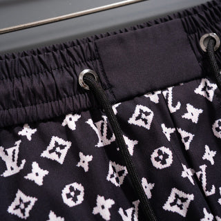 2025 latest black shorts beach pants