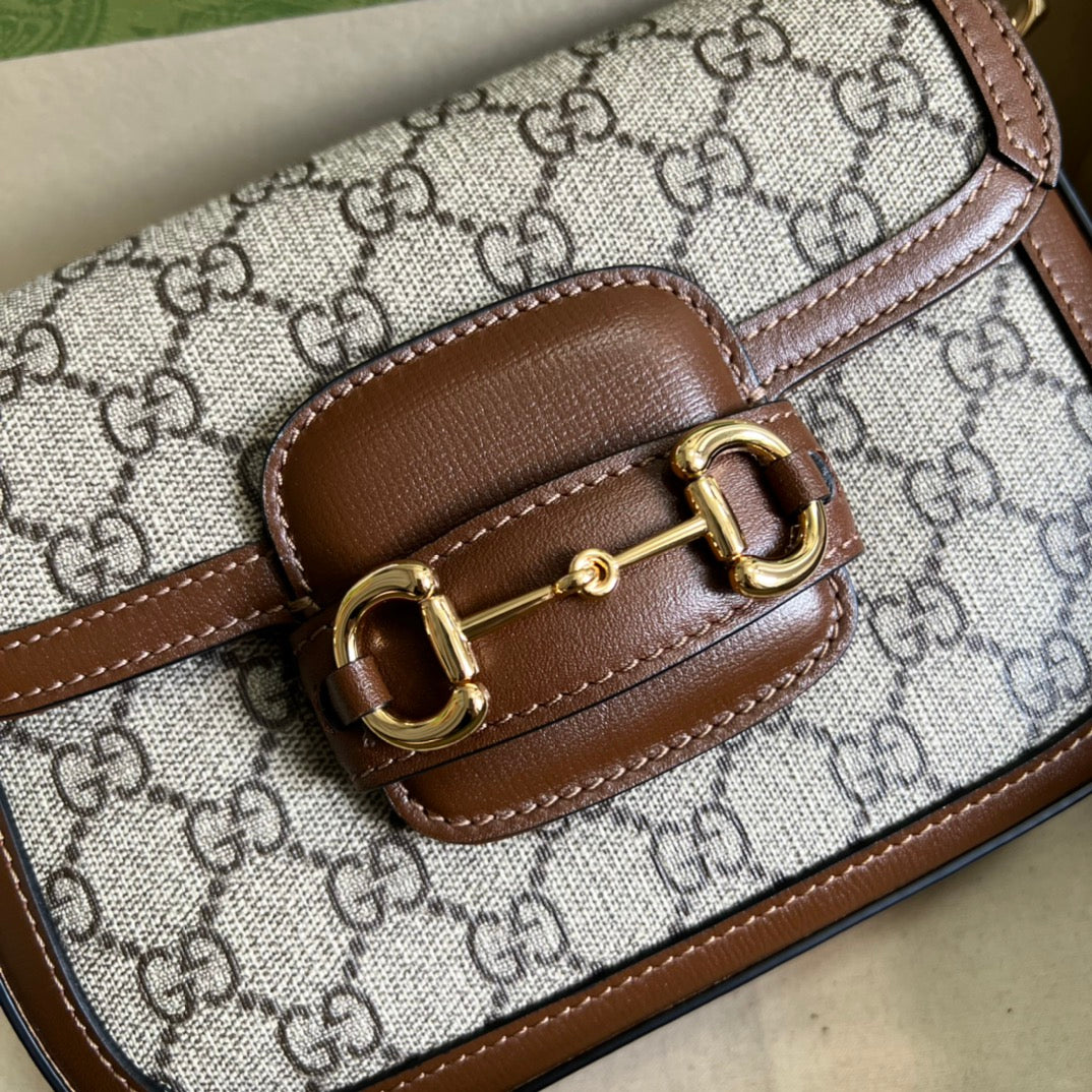 Small saddle bag