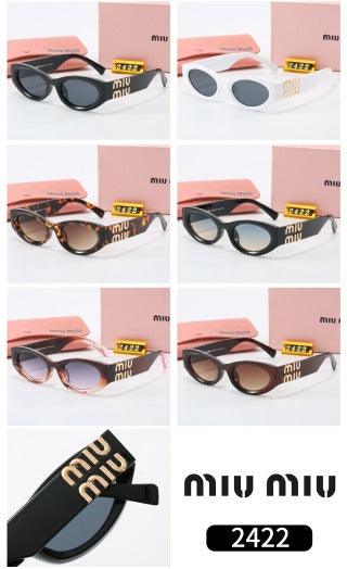 Trendy cat-eye shaped sunglasses