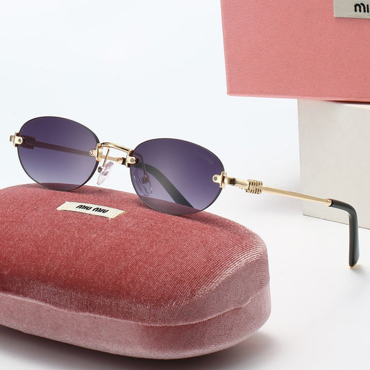 The wildly popular round-lens rimless sunglasses