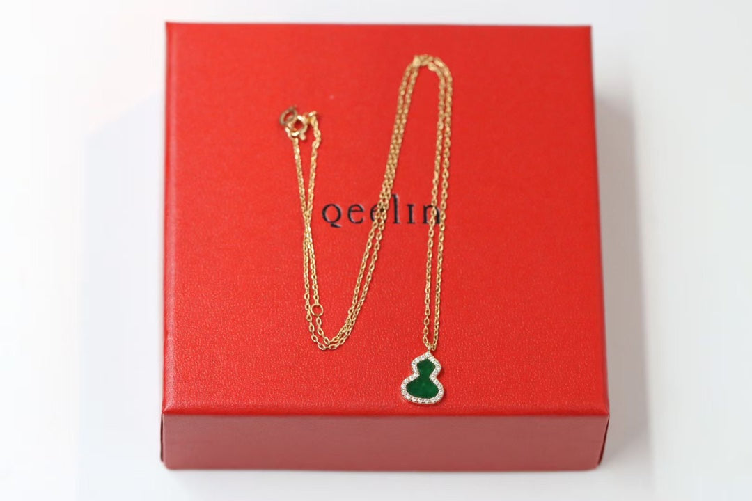 Green Gourd Necklace