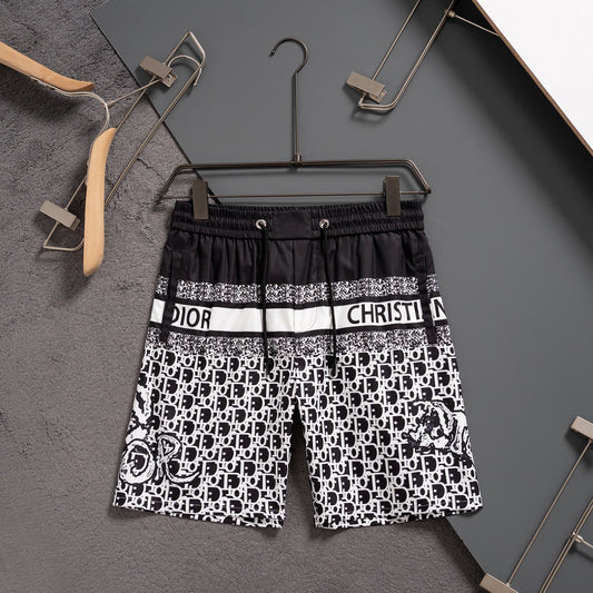 New classic black and white casual quick-drying beach shorts