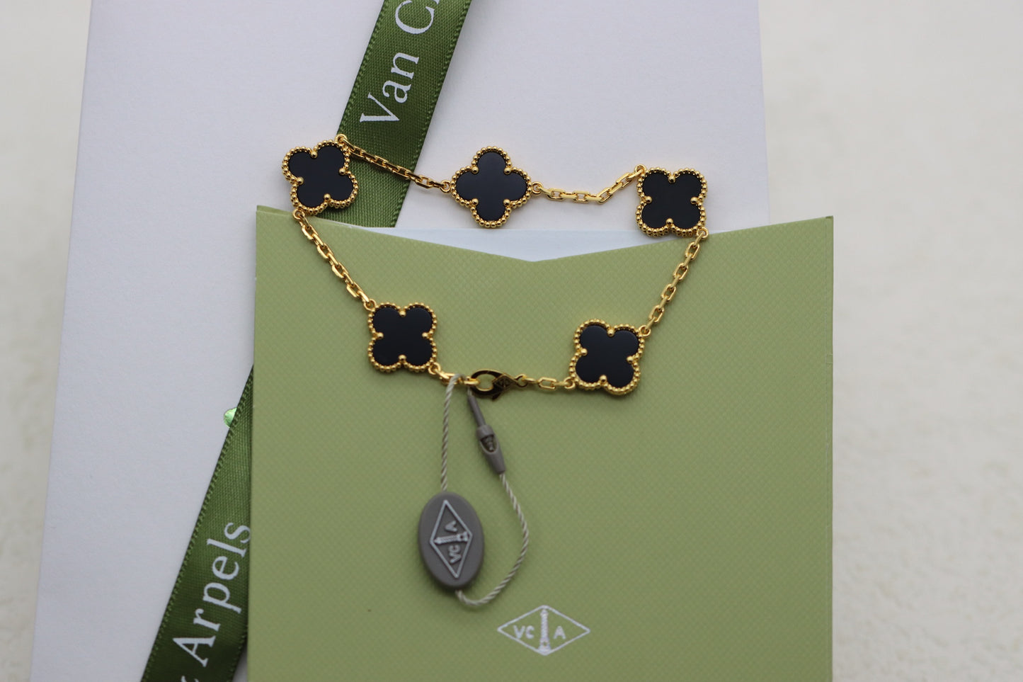 Penang Gold Carnelian Five Flower Bracelet