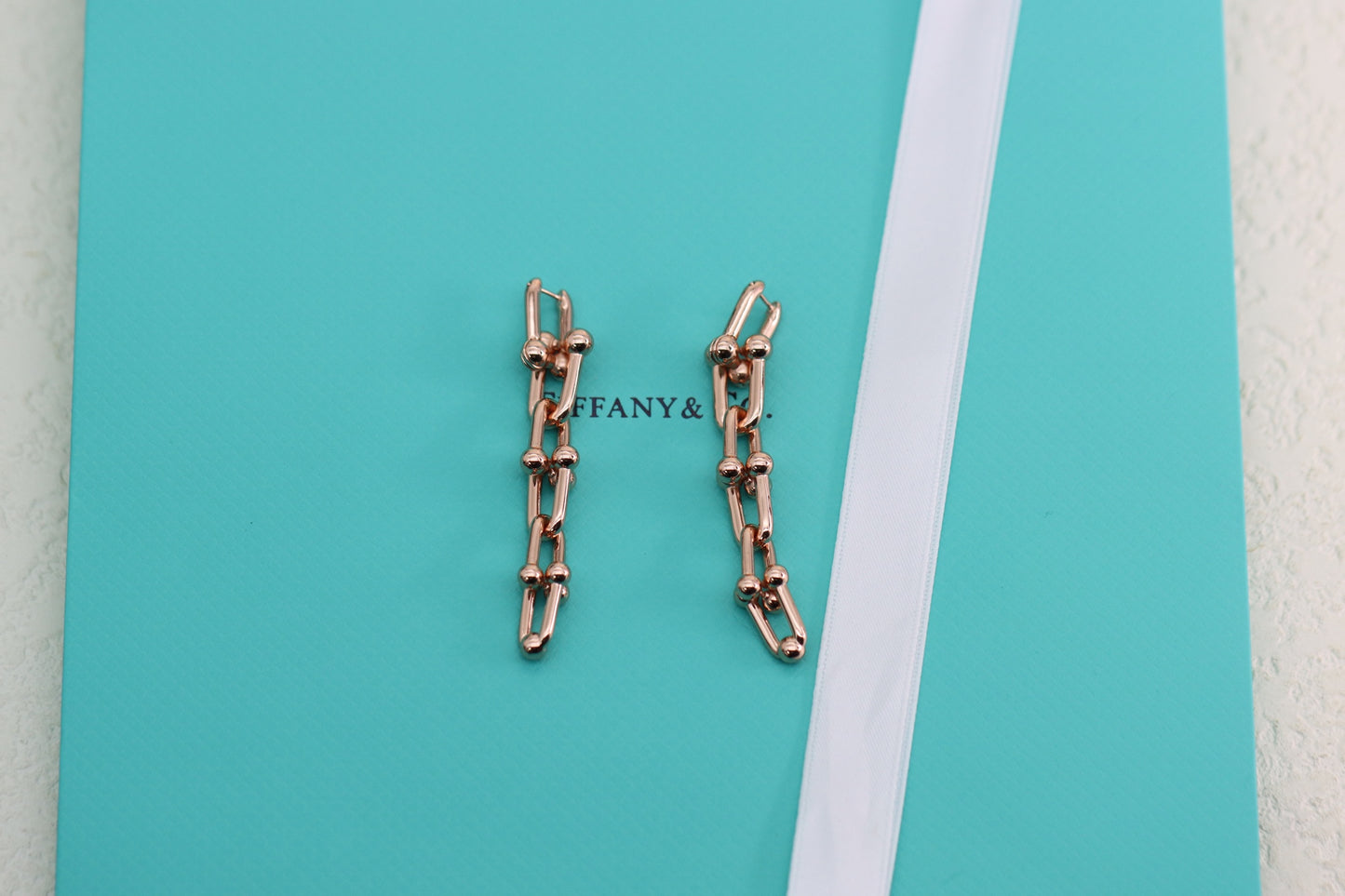 U-shaped bamboo earrings