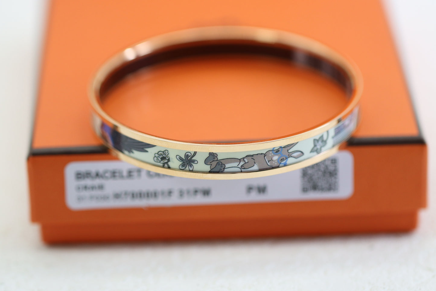 Shima Cream White Rabbit Enamel BraceletShima Cream White Rabbit Enamel Bracelet