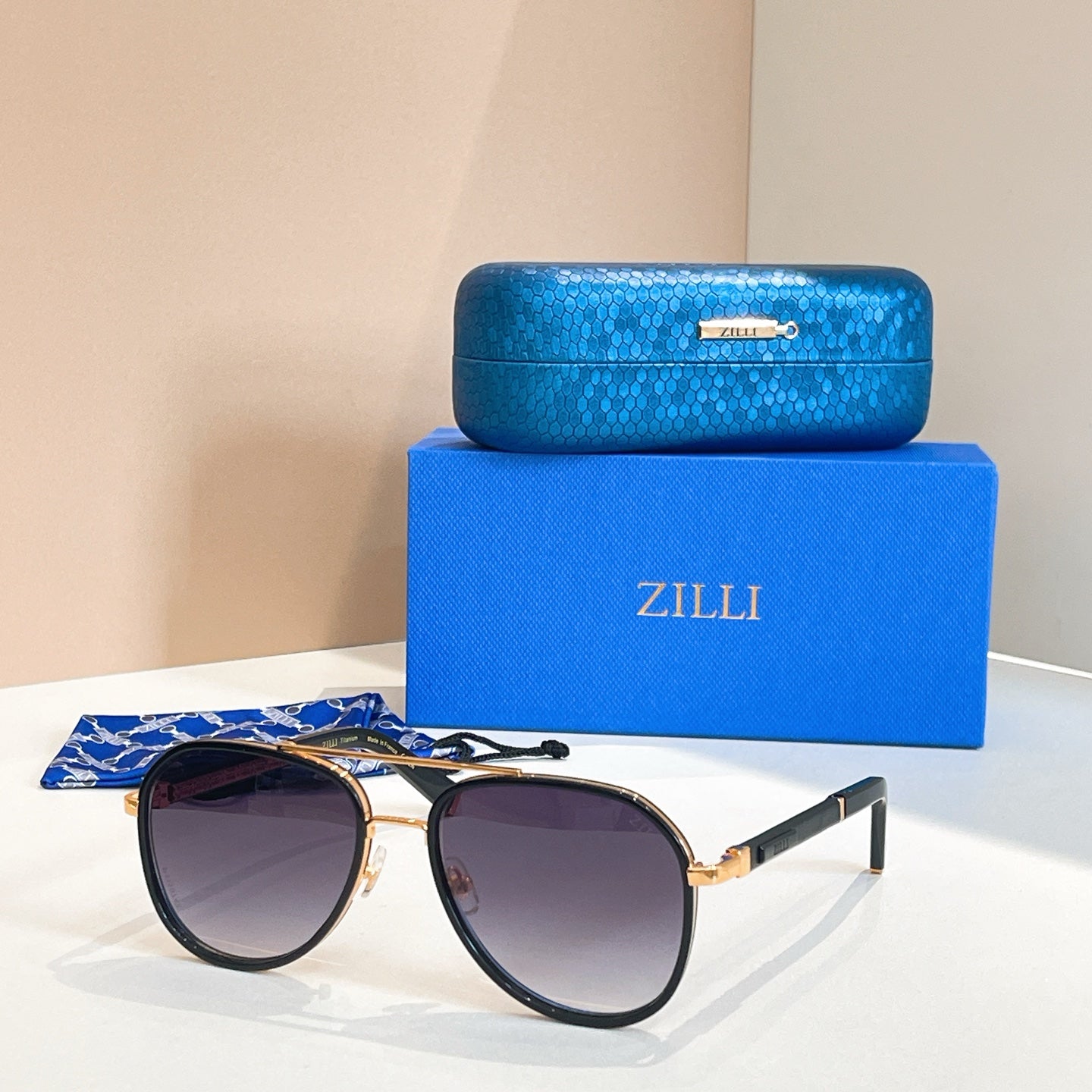 New oval sunglasses