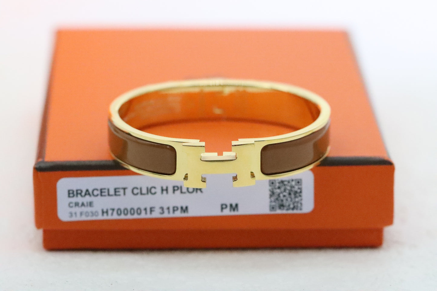 Gold enamel bracelet