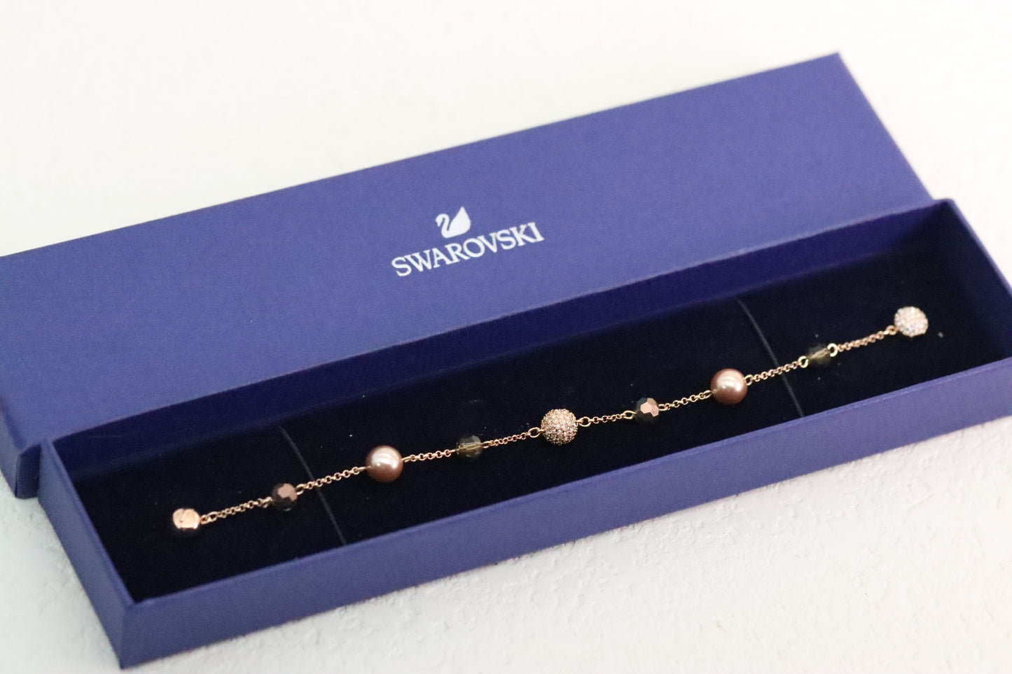Rose gold and orange crystal pearl magnetic bracelet