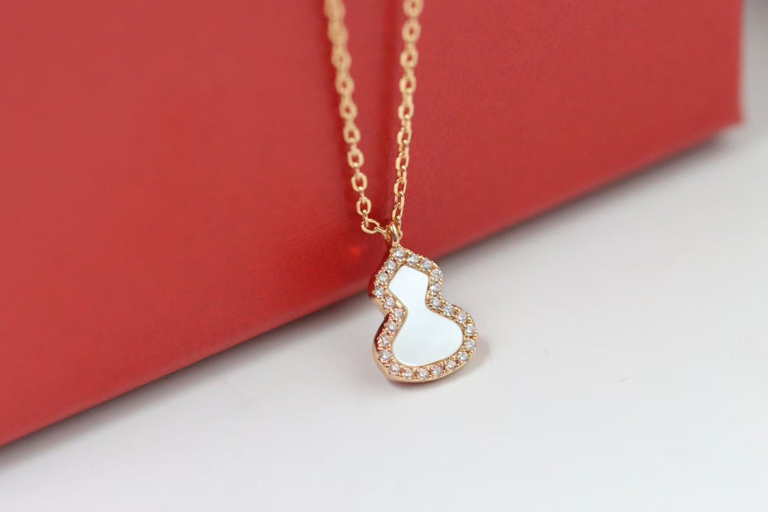 Green Gourd Necklace