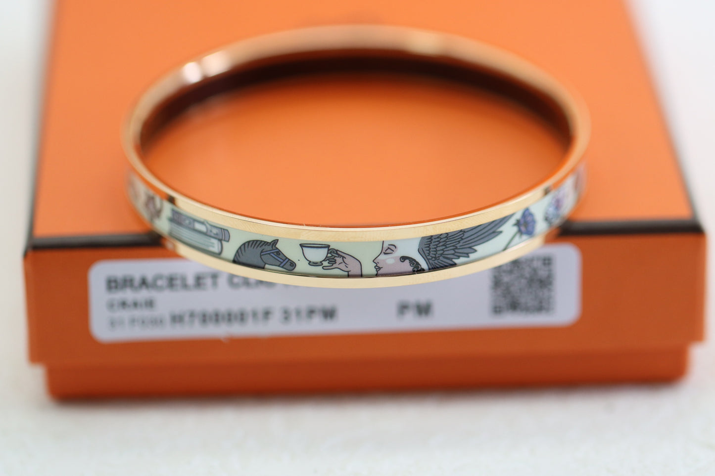 Shima Cream White Rabbit Enamel BraceletShima Cream White Rabbit Enamel Bracelet