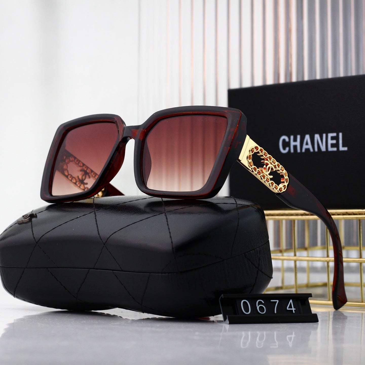 Square full frame new sunglasses 0674