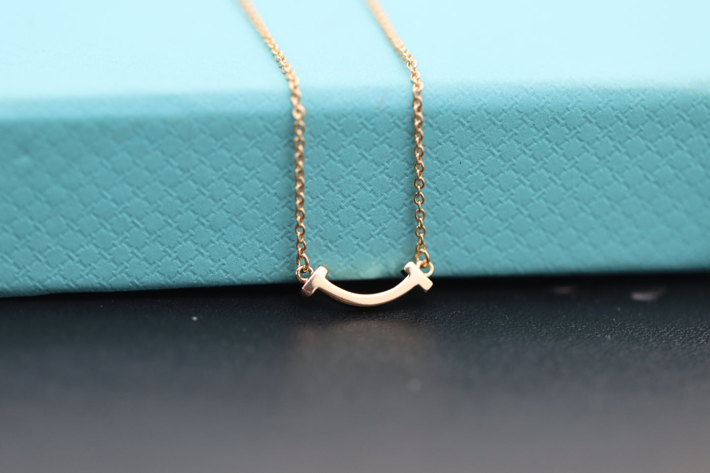 Mini Diamond-Free Smiley Face Necklace