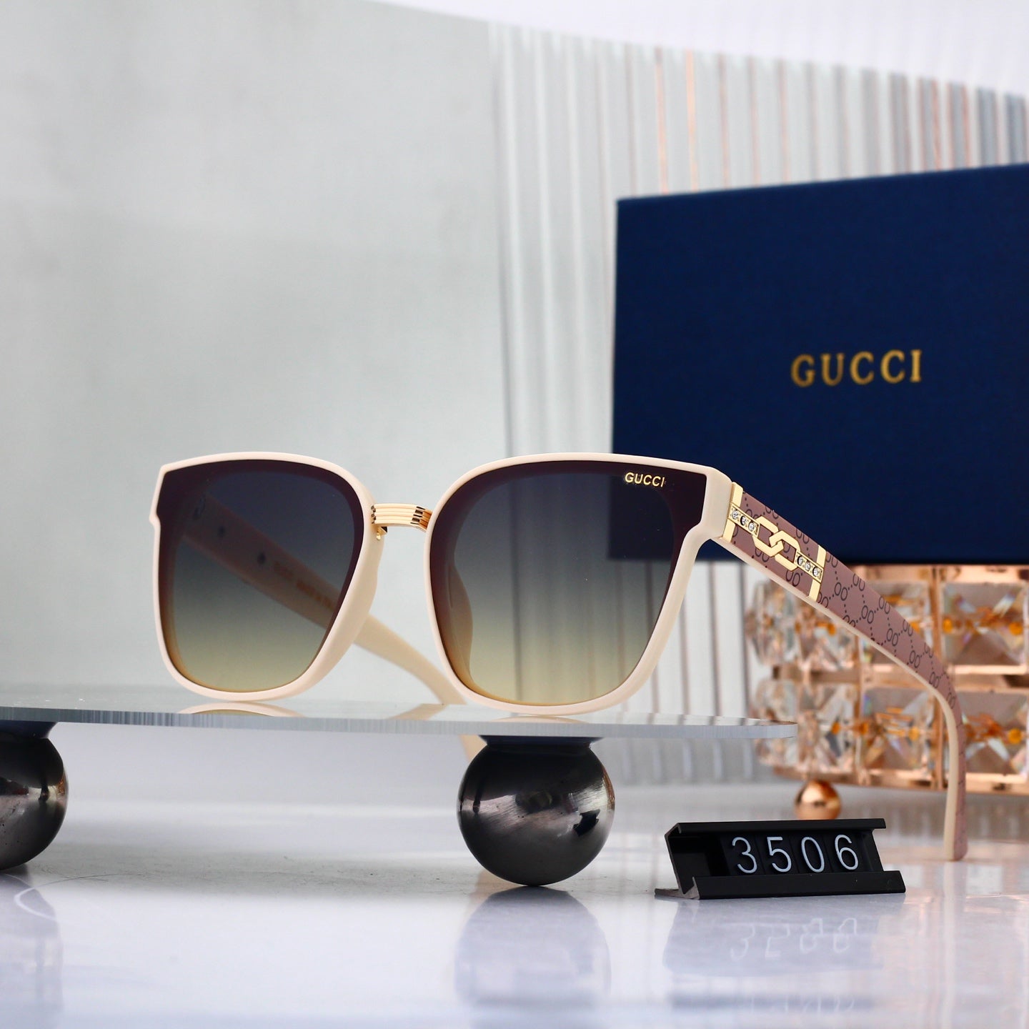 Full Frame Cat Shape Gradient Sunglasses