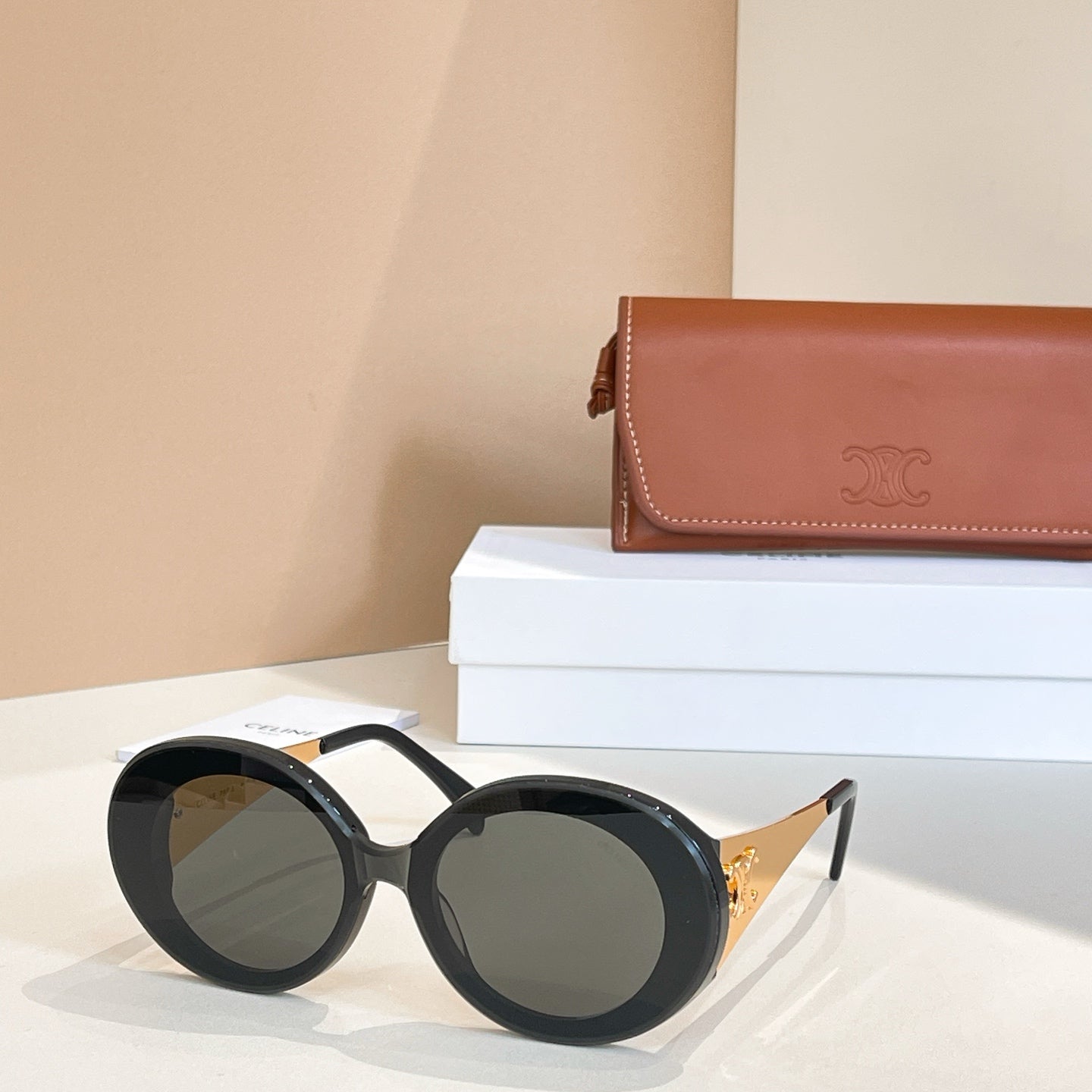 Round Full Frame Sunglasses