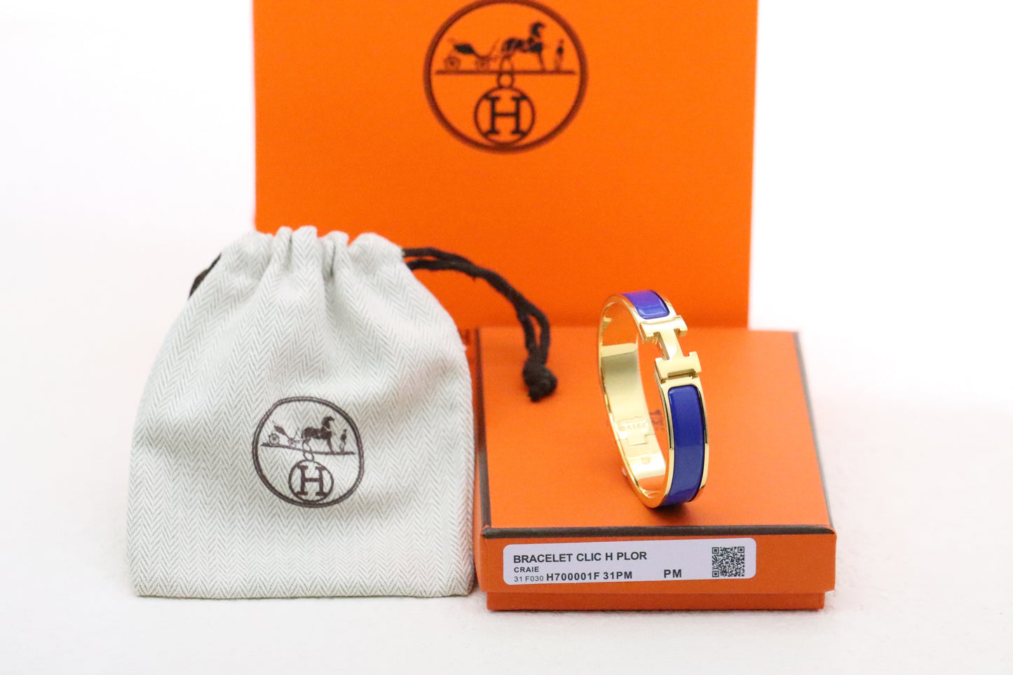 Gold enamel bracelet