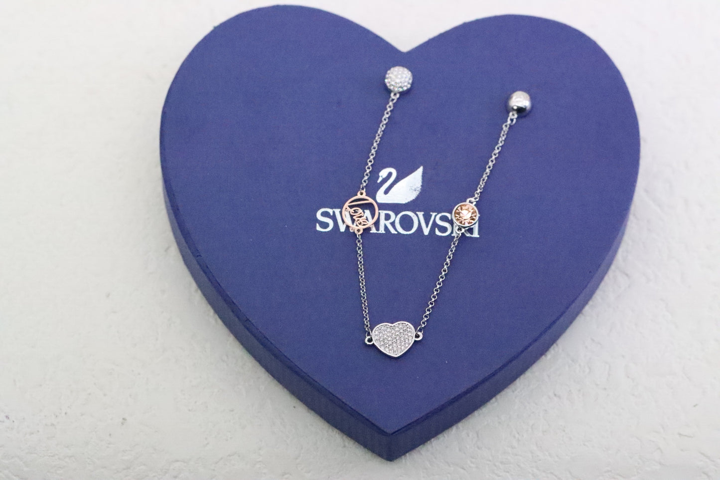 Silver Diamond Heart Magnetic Bracelet