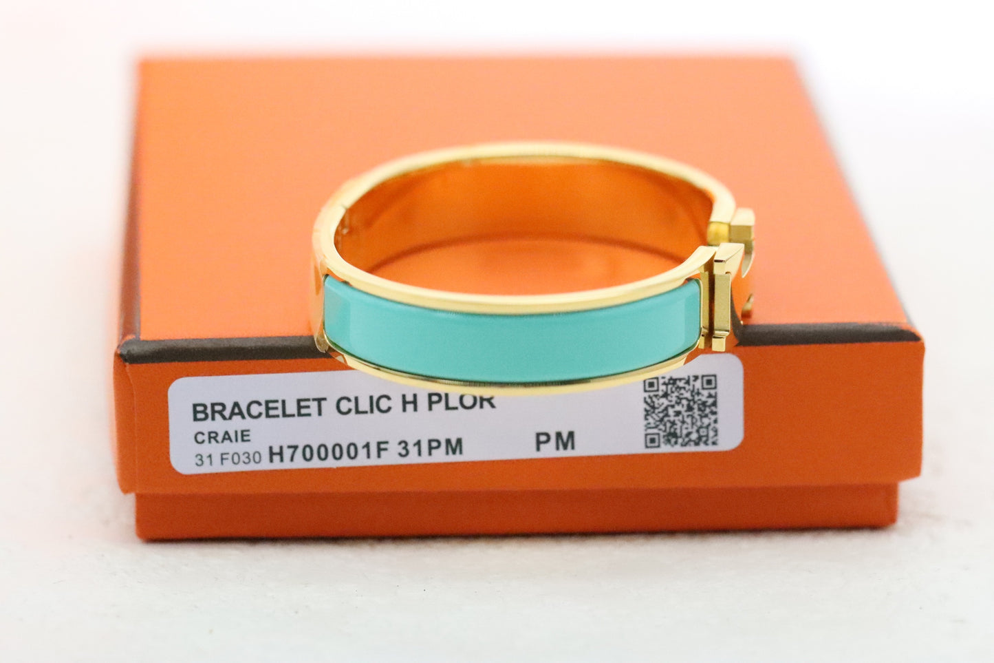 Gold enamel bracelet