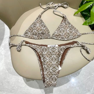 Breathable and comfortable. Quick-drying elastic swimsuit fits the skin better and is easy to clean