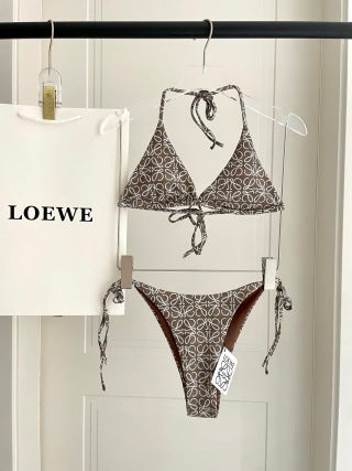 Breathable and comfortable. Quick-drying elastic swimsuit fits the skin better and is easy to clean