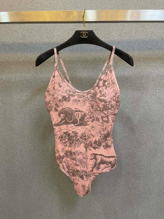 The back design shows off your beautiful back